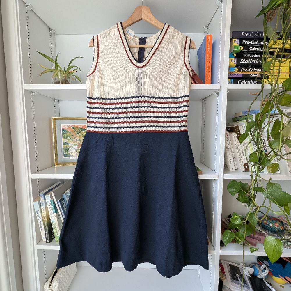 Vintage Judy Wayne Women's Tennis Dress V Neck Cream Striped Red Blue Size Large